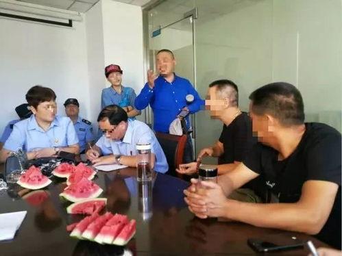 公安局吃瓜群众,揭秘警界幕后故事