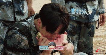 杨幂代表了吃瓜群众,吃瓜群众的代表与缩影